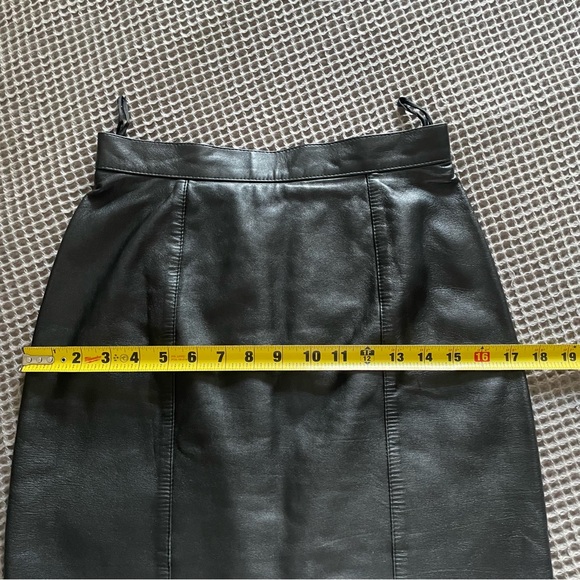 St John black leather pencil skirt - Picture 7 of 15